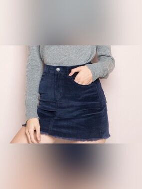 Forever 21 | Navy Corduroy Mini Skirt, Size M